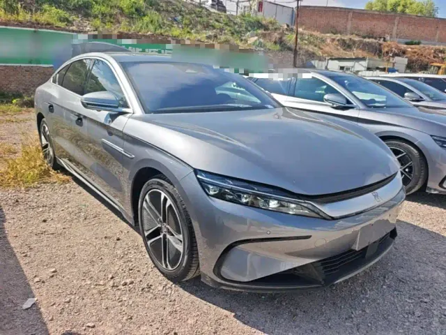 BYD Han — Фото автомобиля 3