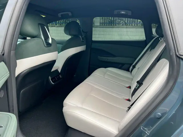 Nissan N7 — Фото автомобиля 10
