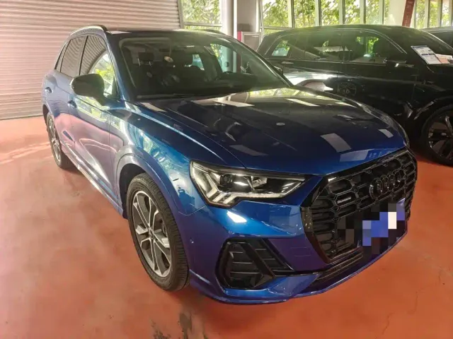 Audi Q3 — Фото автомобиля 2
