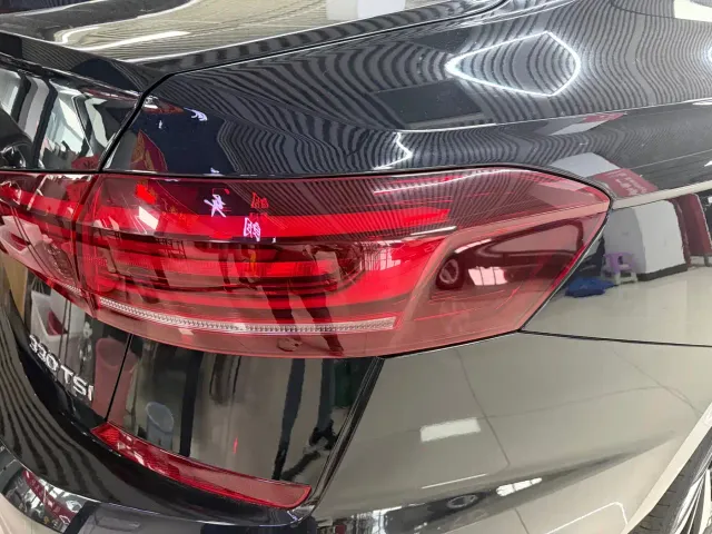 Volkswagen Passat — Фото автомобиля 11