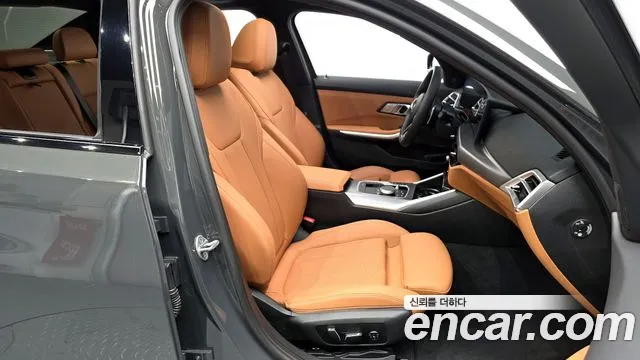 BMW 3-Series 3 серия (G20) 320i M Sport — Фото автомобиля 26