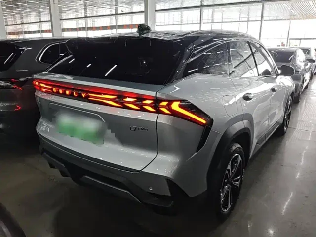 Geely Galaxy L7 — Фото автомобиля 6