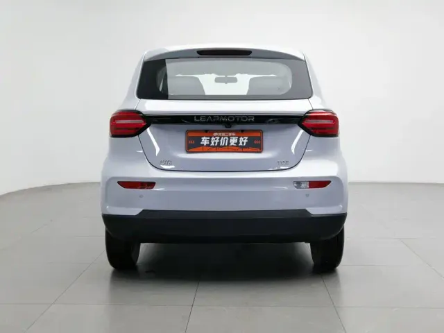 Leapmotor T03 — Фото автомобиля 4