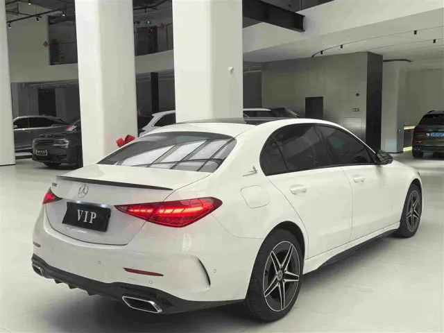 Mercedes-Benz C-Class — Фото автомобиля 9