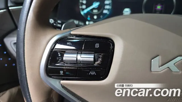 Kia K8 — Фото автомобиля 26
