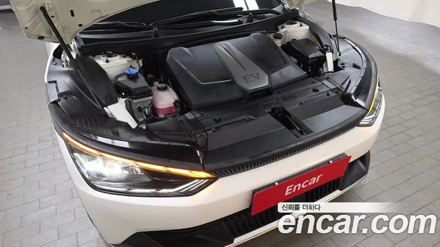 Kia EV6 — Фото автомобиля 5