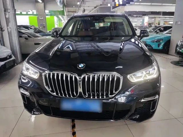 BMW X5 — Фото автомобиля 2