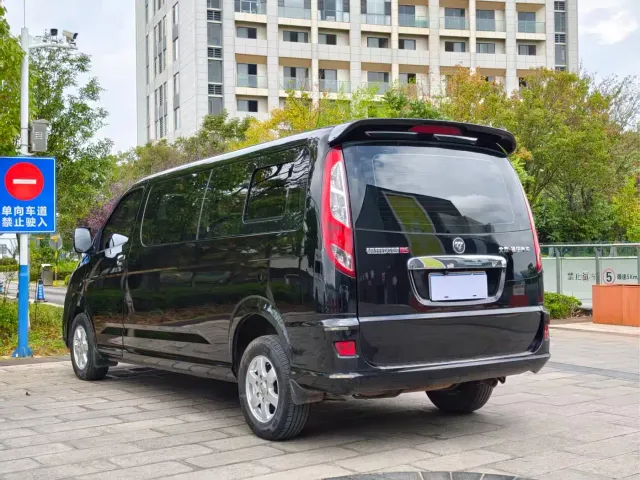 Foton Fengjing G5 — Фото автомобиля 4