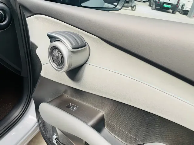 BYD Yuan PLUS — Фото автомобиля 17