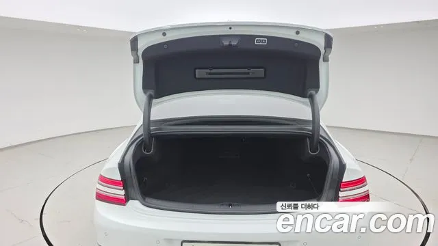 Genesis G80 Бензин 2.5 турбо AWD — Фото автомобиля 20