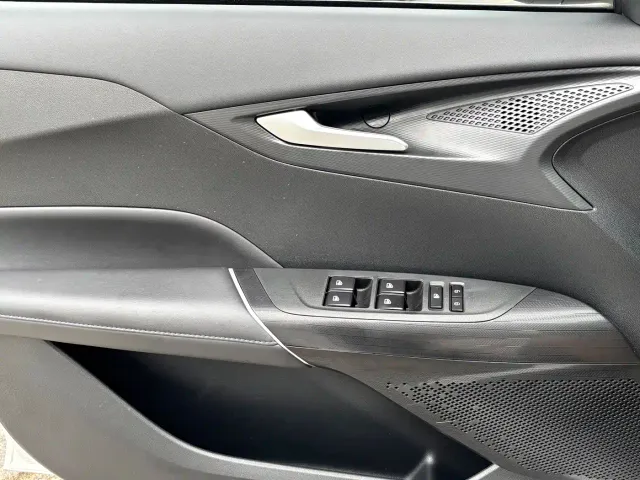 Changan Eado — Фото автомобиля 16