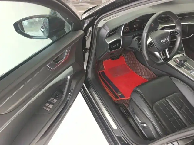 Audi A6L — Фото автомобиля 15