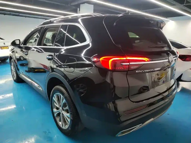 Buick Envision Plus — Фото автомобиля 4