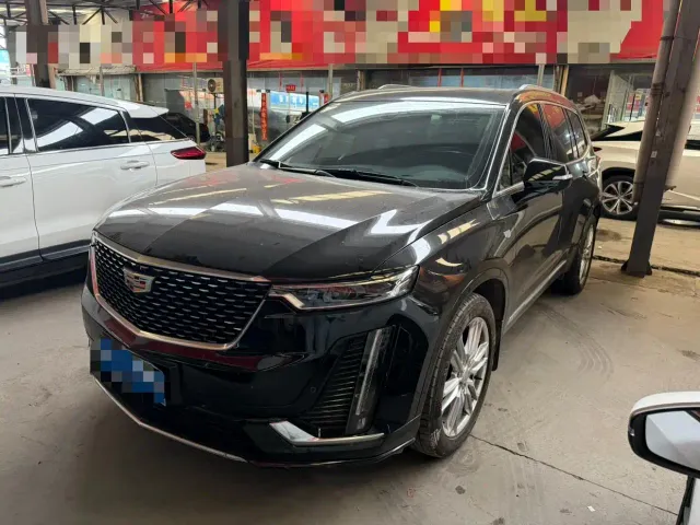 Фотография автомобиля — Cadillac XT6