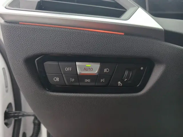 BMW 3 Series — Фото автомобиля 17