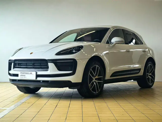 Фотография автомобиля — Porsche Macan