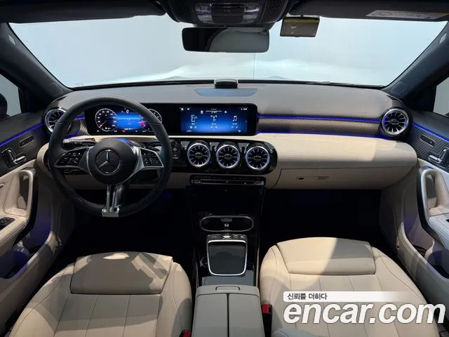 Mercedes-Benz A-Class W177 — Фото автомобиля 15