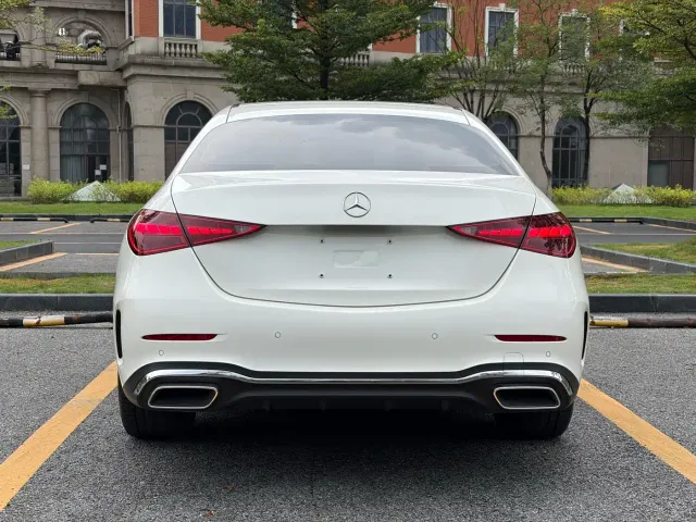 Mercedes-Benz C-Class — Фото автомобиля 5