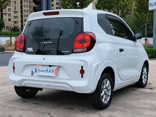 Roewe Clever — Фото автомобиля 6