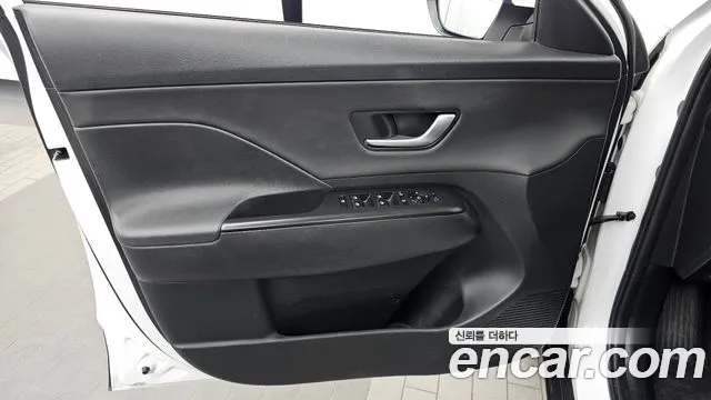 Hyundai Kona — Фото автомобиля 13