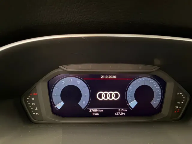 Audi Q3 — Фото автомобиля 13