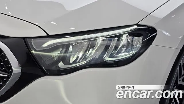 Mercedes-Benz E-Class W214 — Фото автомобиля 7