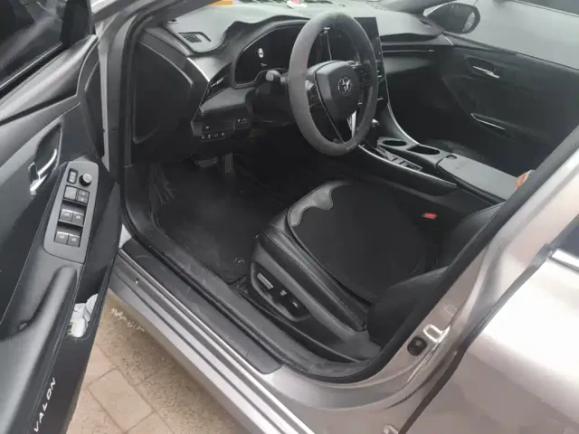 Toyota Avalon — Фото автомобиля 17