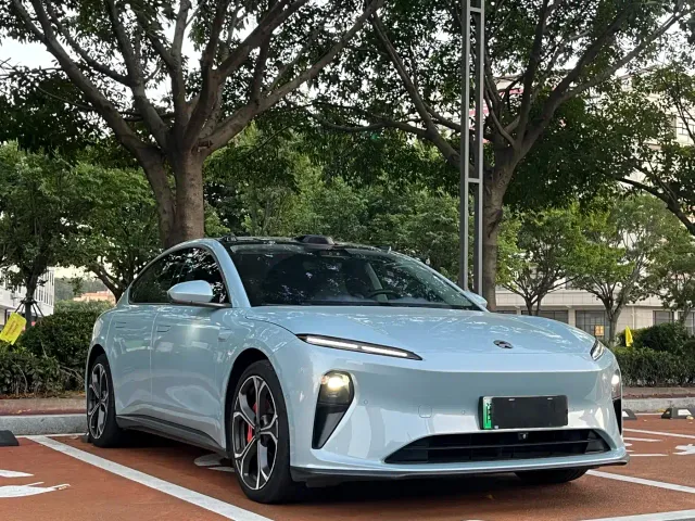 Nio ET5 — Фото автомобиля 3