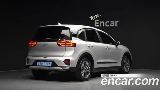 Kia Niro Niro Plus Air — Фото автомобиля 2