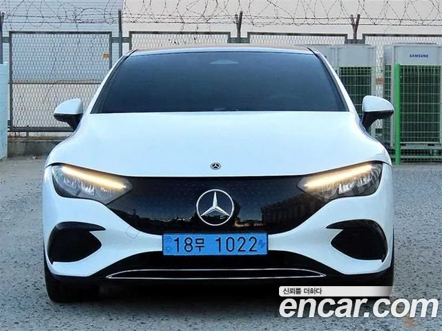 Mercedes-Benz EQE V295 — Фото автомобиля 3