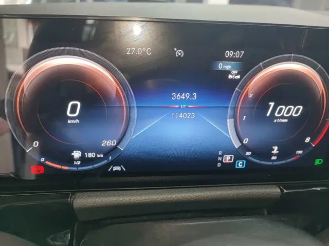 Mercedes-Benz GLA-Class — Фото автомобиля 11