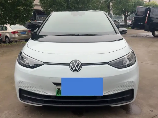 Volkswagen ID.3 — Фото автомобиля 2