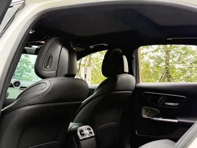 Mercedes-Benz C-Class — Фото автомобиля 6