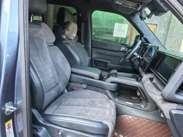 BYD FangChengBao Leopard 5 — Фото автомобиля 12
