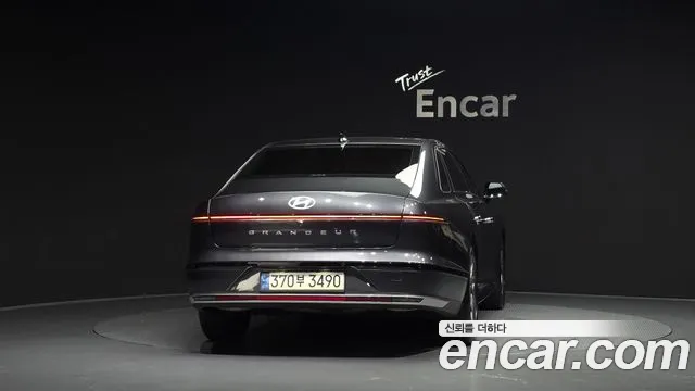 Hyundai Grandeur GN7 — Фото автомобиля 4