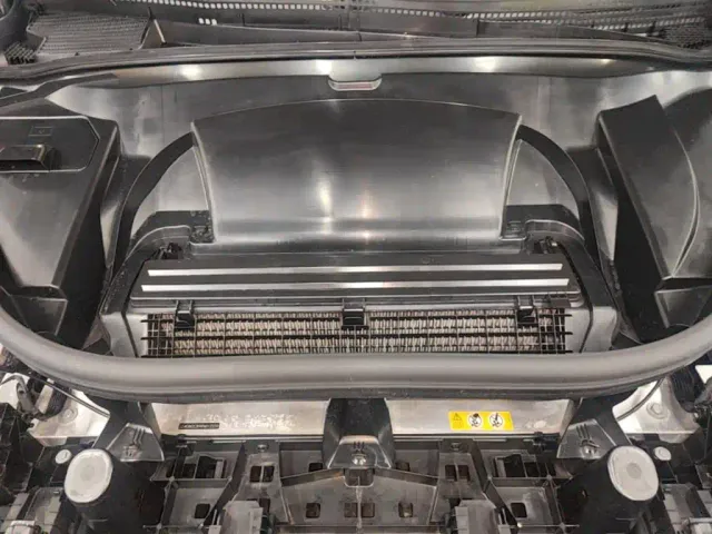 Mercedes-Benz EQE SUV — Фото автомобиля 19