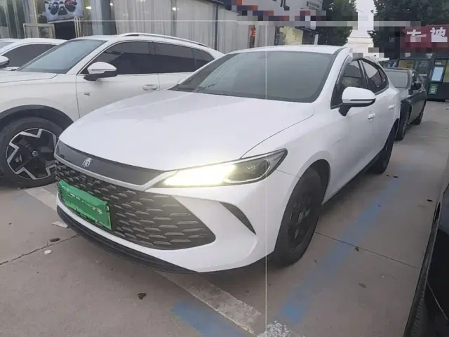 Фотография автомобиля — BYD Qin PLUS