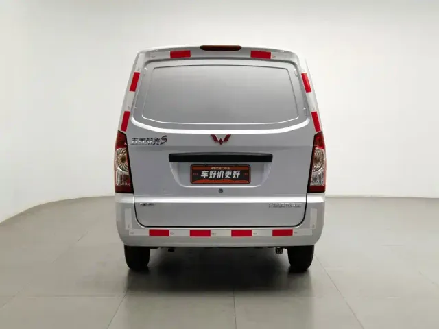 Wuling Rongguang S — Фото автомобиля 4