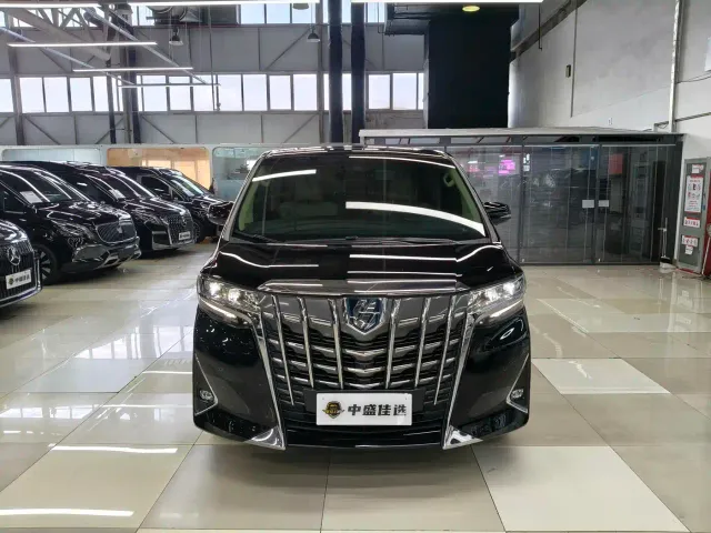 Toyota Alphard — Фото автомобиля 2
