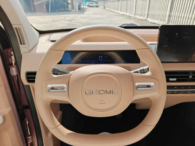 Geely Panda — Фото автомобиля 9