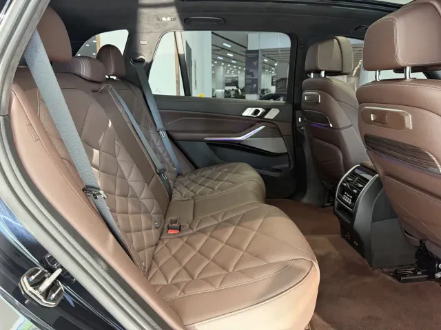 BMW X5 — Фото автомобиля 16