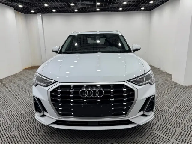 Audi Q3 — Фото автомобиля 2