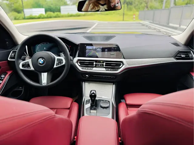BMW 3 Series — Фото автомобиля 16