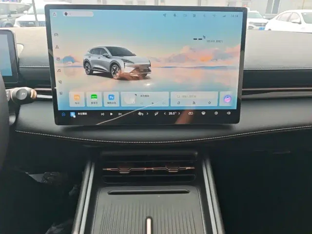 Baojun Yunhai — Фото автомобиля 12