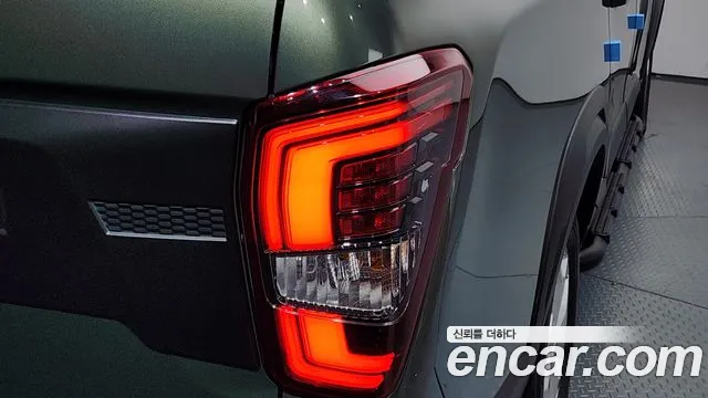 KG_Mobility_Ssangyong Rexton Новый Rexton Sport Khan Дизель 2.2 4WD — Фото автомобиля 20