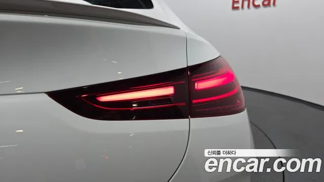 Mercedes-Benz GLE-Class — Фото автомобиля 18