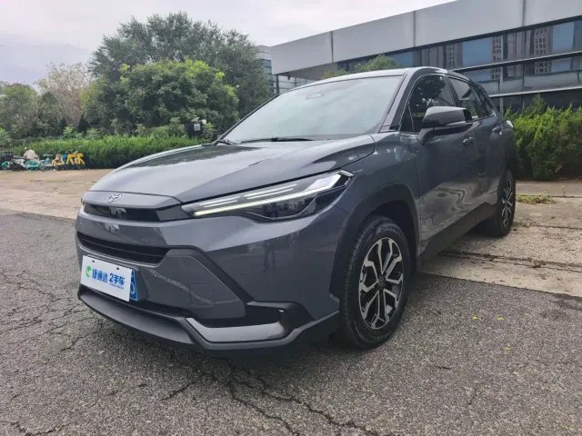 Toyota Frontlander — Фото автомобиля 7