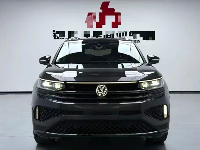 Volkswagen Talagon — Фото автомобиля 2