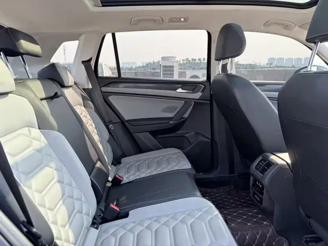Volkswagen Tayron — Фото автомобиля 14