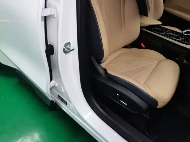 Geely Boyue L — Фото автомобиля 24